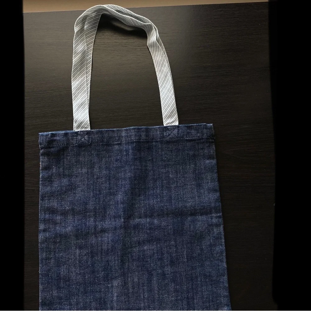 NWOT London Jean Denim Shoulder Tote Bag 12”x13”